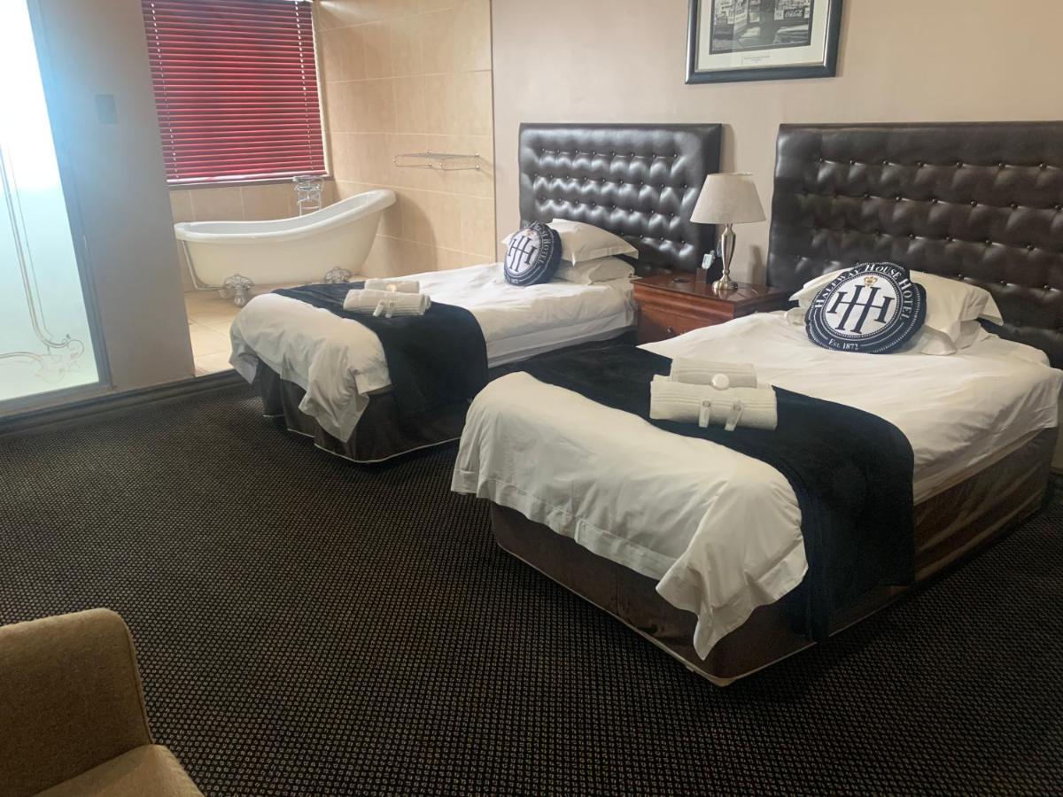 Halfway House Hotel Kimberley Extérieur photo