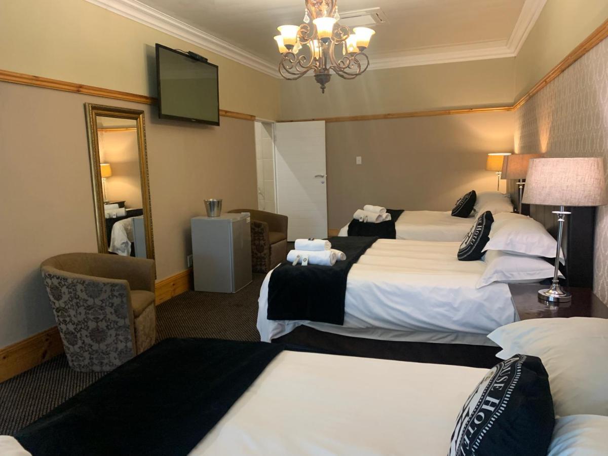 Halfway House Hotel Kimberley Extérieur photo