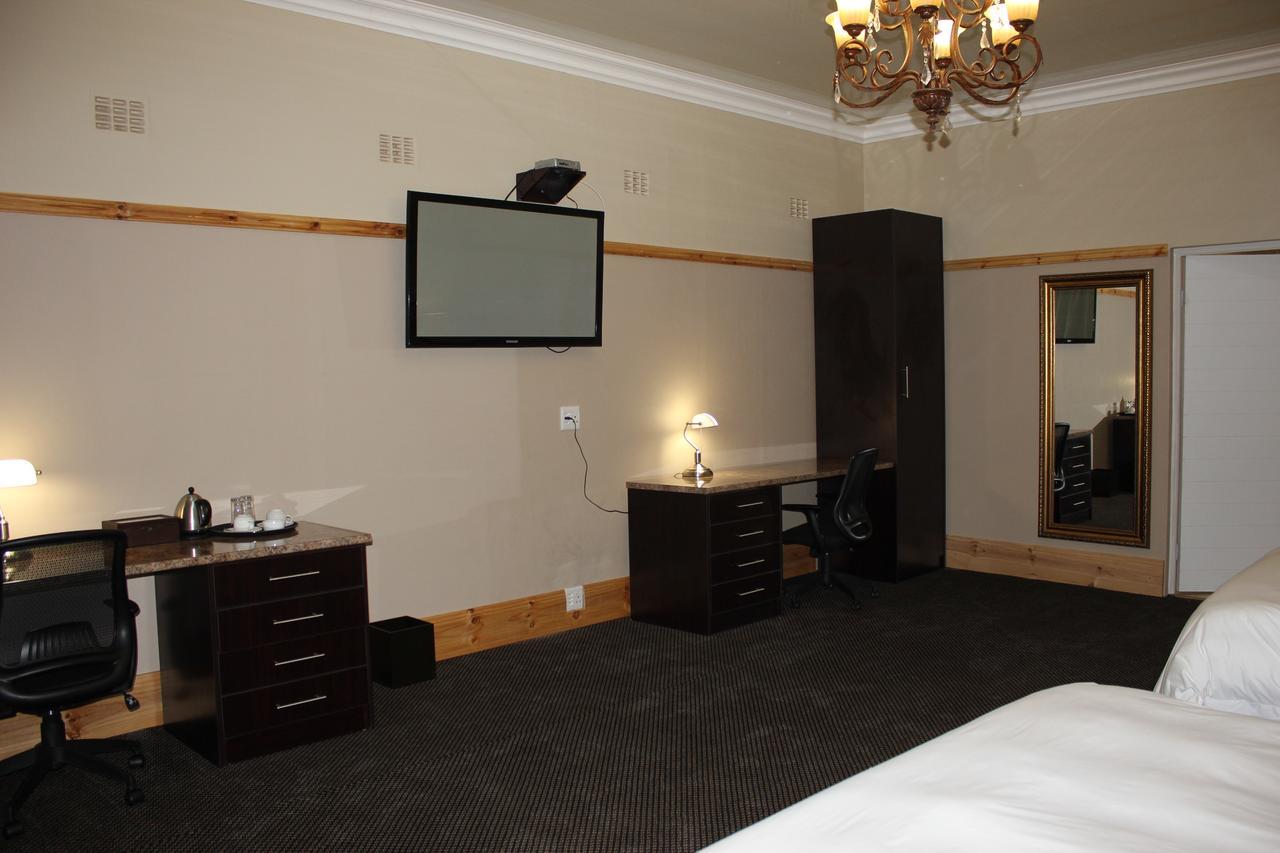 Halfway House Hotel Kimberley Extérieur photo