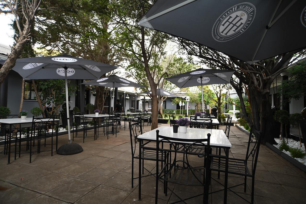 Halfway House Hotel Kimberley Extérieur photo